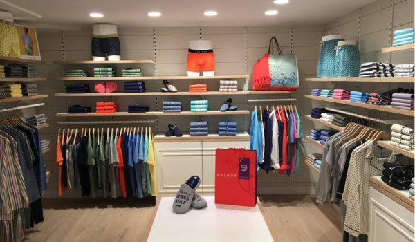 Renovation-boutique-Quimper-abelya-construction